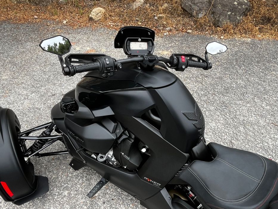 Can am Ryker sport
