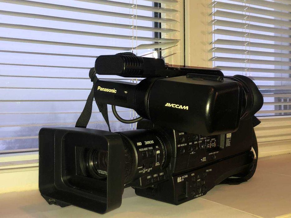 Panasonic AG-HMC84ER