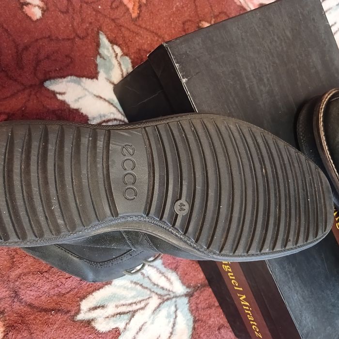 Ботинки  кожаные ECCO 44