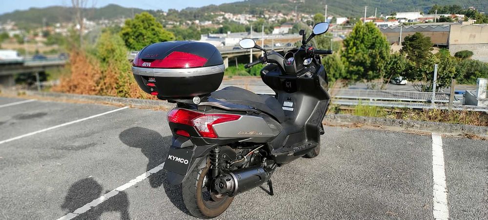Scooter Kymco Downtown 125i cc
