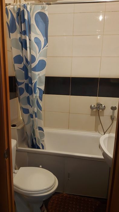 Сдам посуточно 1к. квартиру недалеко от жд вокзала