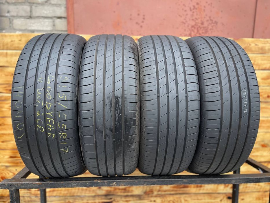 Шини літні 215/55 r17 Goodyear в ідеальному стані