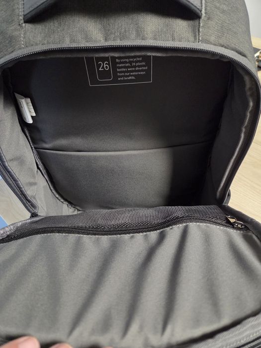 Mochila TARGUS CYPRESS EcoSmart 15.6''