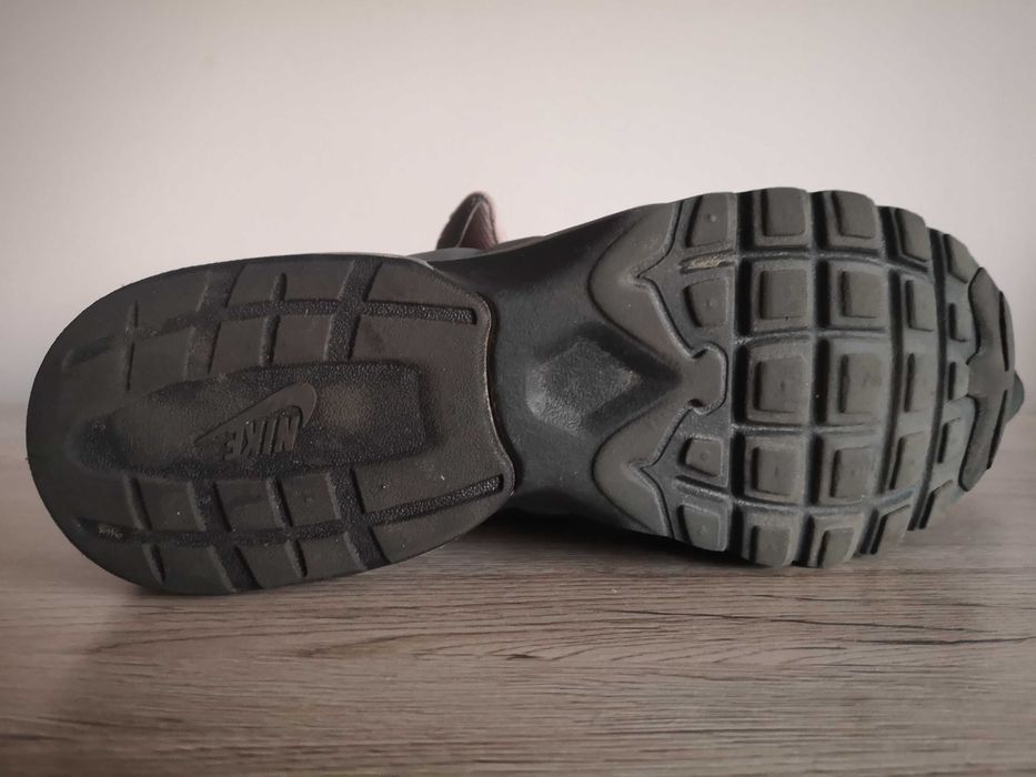 Buty Nike Air Max Invigor junior