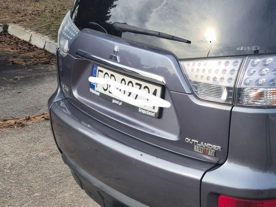 Mitsubishi Outlander Mitsubishi Outlander II 4x4 2.0 DID
