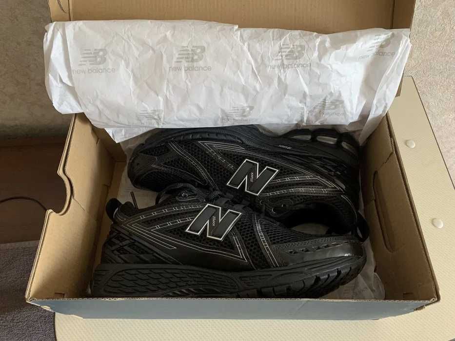 Кросівки New Balance 1906R