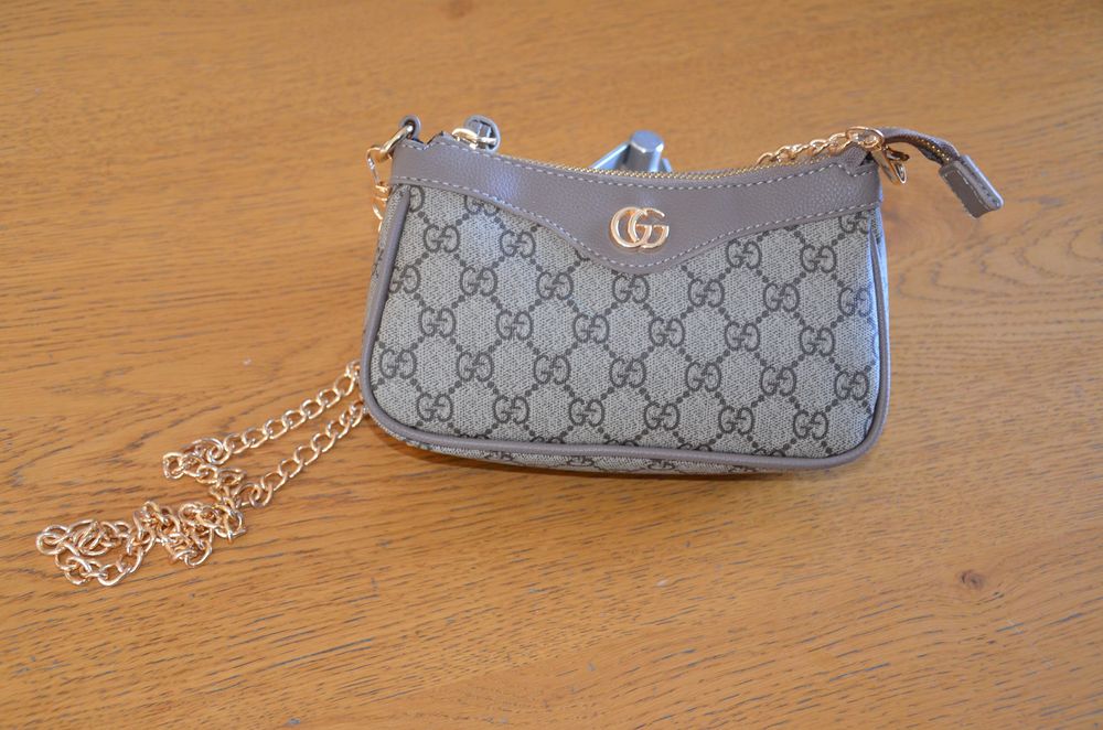 torebka Gucci na łańcuszku
