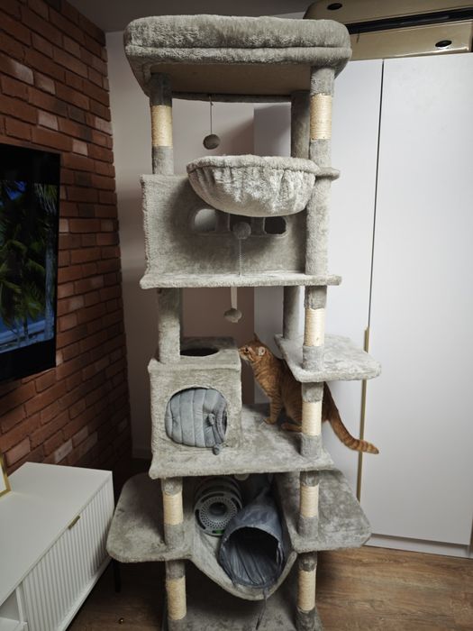 Drapak XXL nowy Nie widać sierści 210cm wysokości Solidny