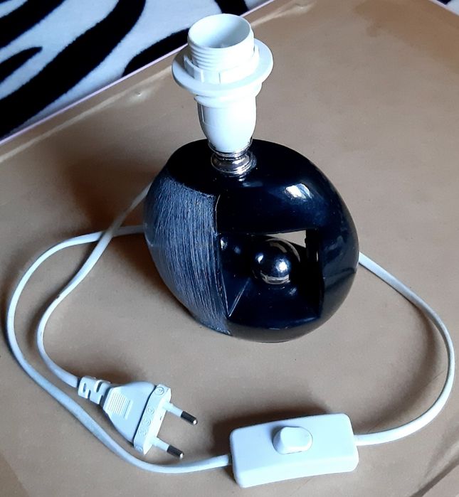 Ceramic Table Lamp433095379864135681