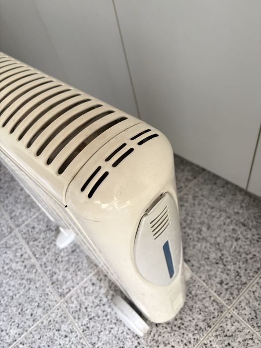 Aquecedor a oleo UFESA