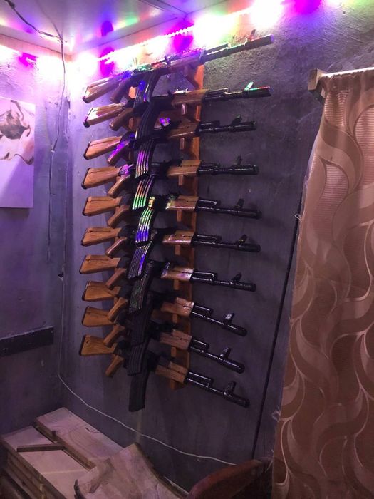 Виготоалення макетів бутафорія автомати і тд