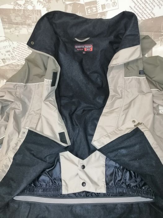 Чоловіча куртка.