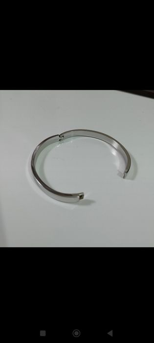 Pulseira em aço inoxidavel