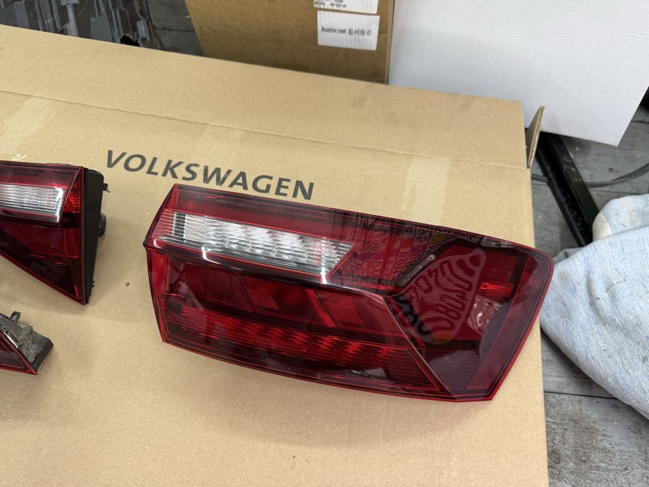 Задній ліхтар зовнішній внутрішній стоп Jetta 7 18-22 фонарь. USA