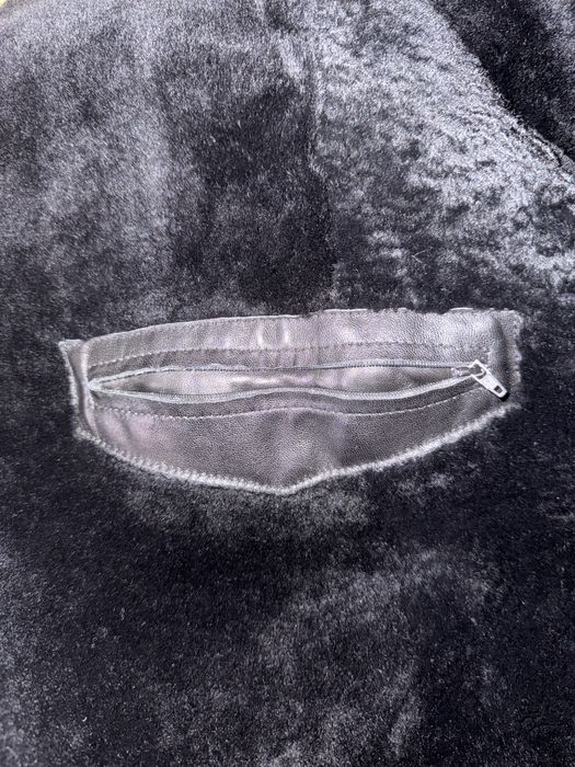 Чоловіче шкіряне пальто