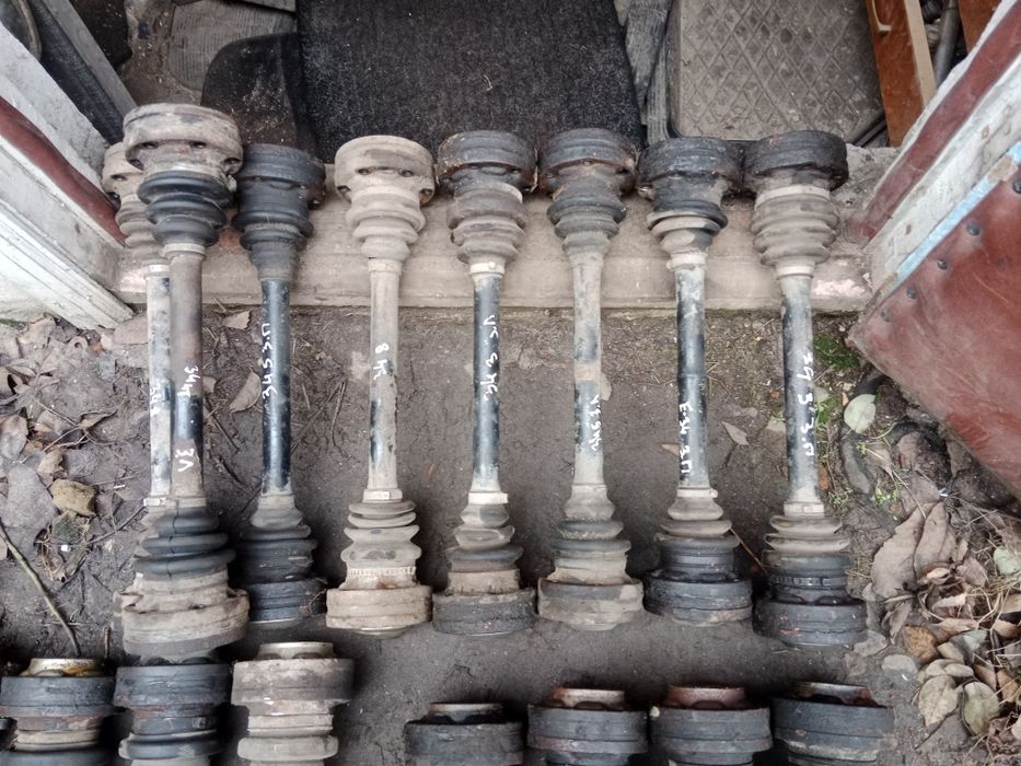 Полуось привод  bmw e 32  e 28 e 21 e 12 e 34