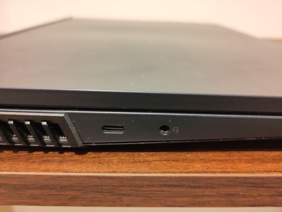 Laptop gamingowy lenovo legion