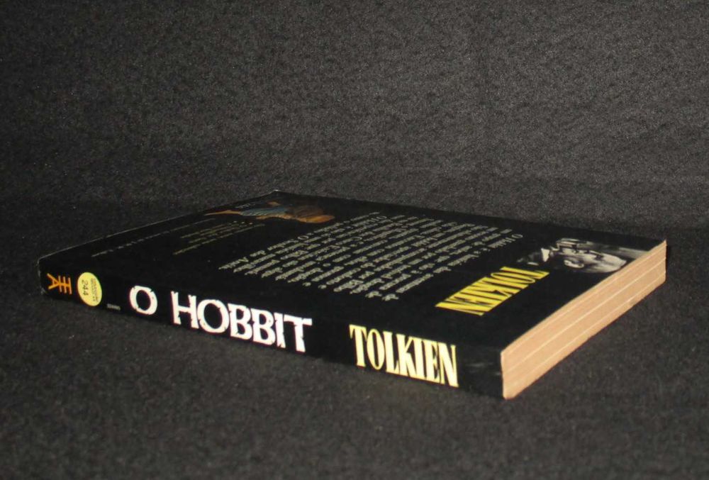 Livro O Hobbit J. R. R. Tolkien 1ª edição 1985