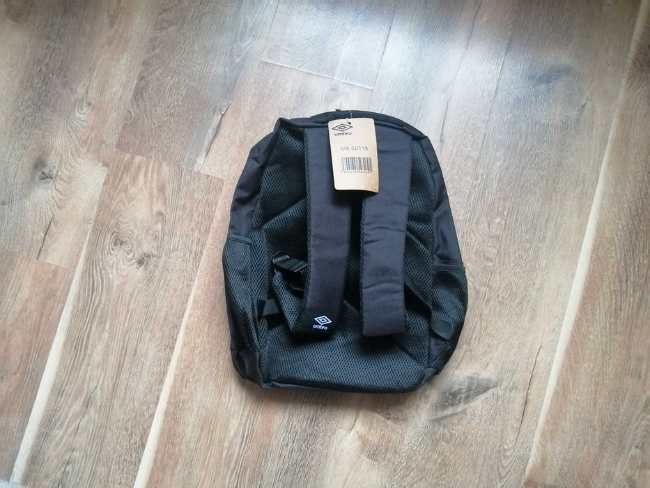 спортивний рюкзак Umbro 20л новий ранець тренування школа туризм