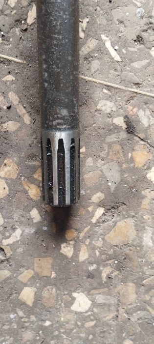 Піввісь передня Уаз Патріот 3163