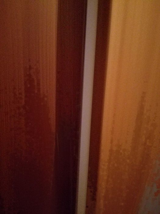 Porta de madeira em tola com vidro ( 70cm )