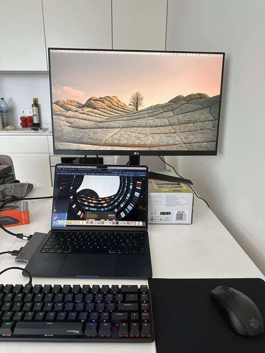 Conjunto PC Gaming - Monitor LG 27 + Teclado HyperX + Rato SteelSeries