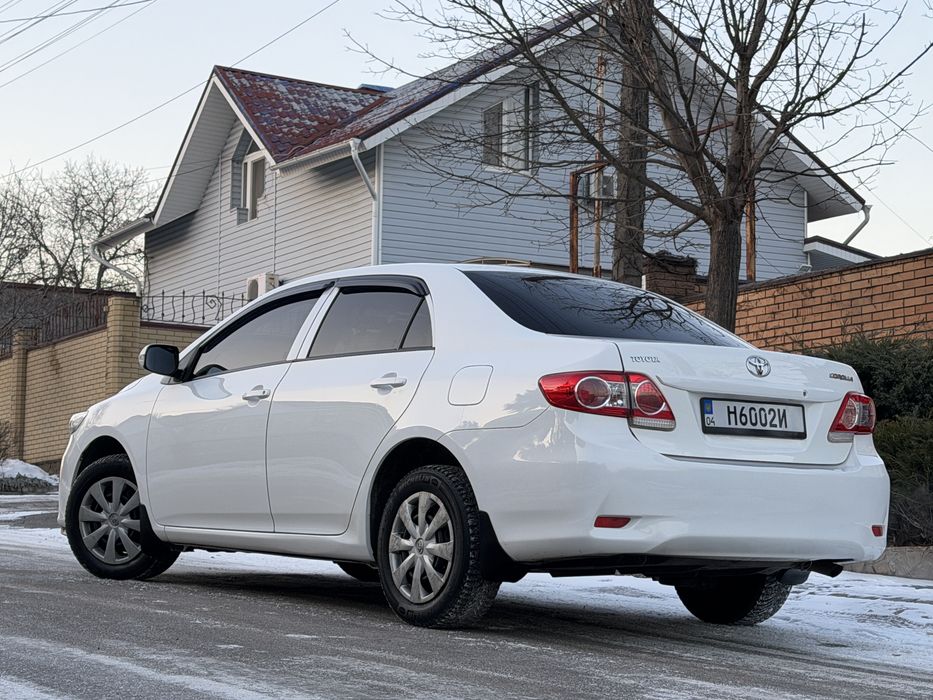 Продам Toyota Corolla