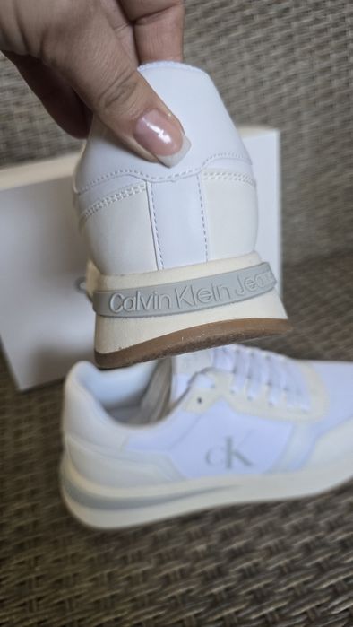 Кросівки жіночі Calvin Klein, нові оригінал