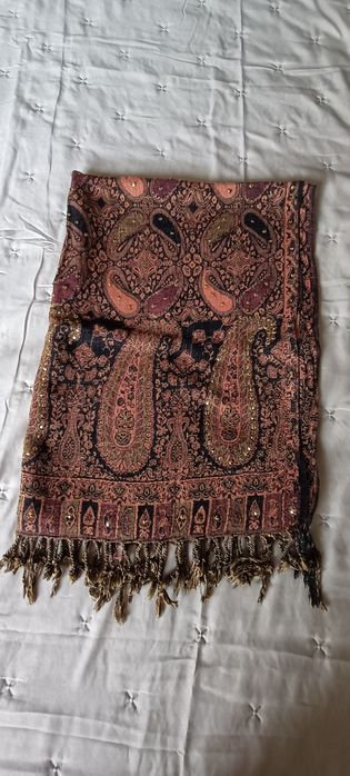 Várias Echarpes Novas