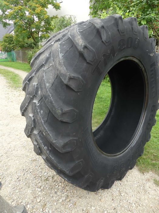 Opony 650/65 R38