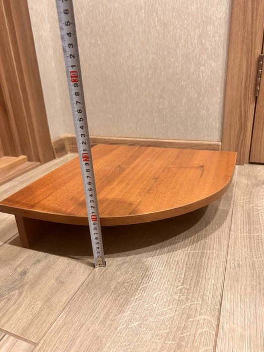 Кутова полиця на стіл для монітора