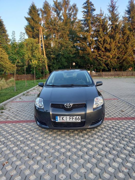 Toyota Auris 2009
