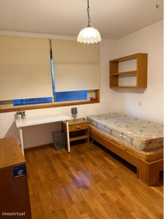 Apartamento com 3 quartos - localizado em Paranhos Porto