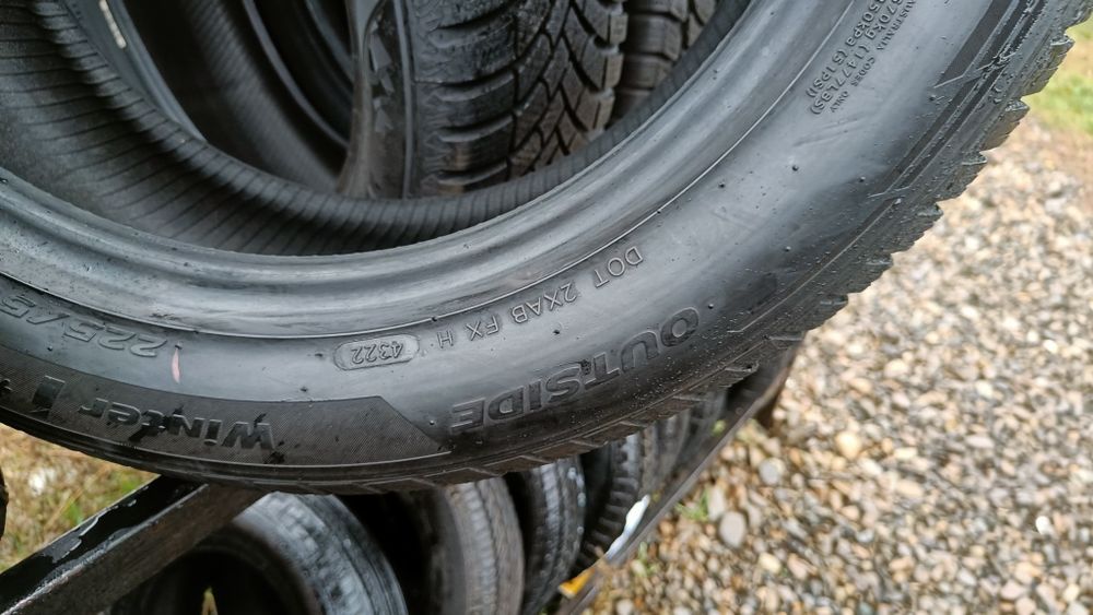 Шини 225/50R17  98R Hankok 4шт