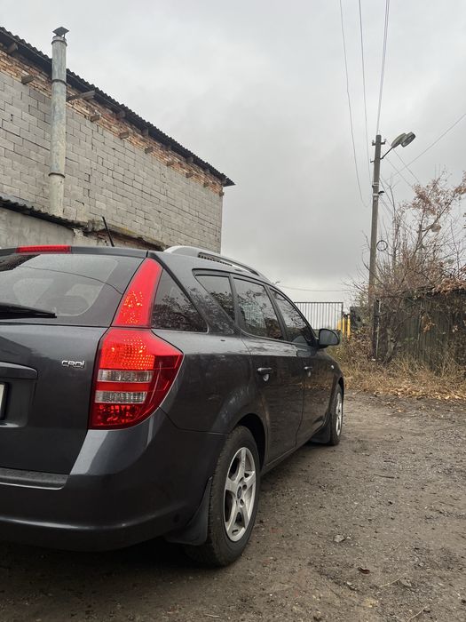 Kia Ceed 2008 1.6 CRDI