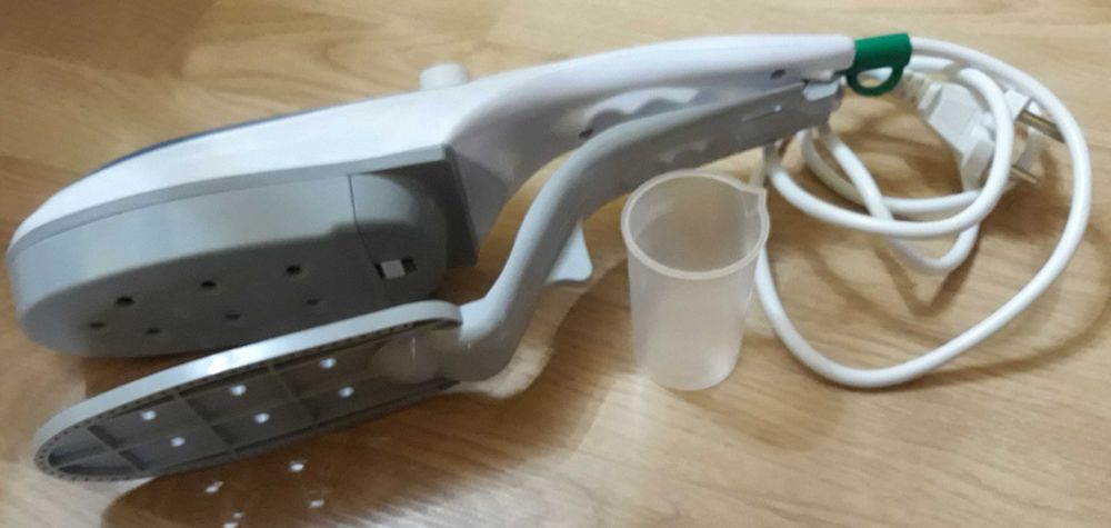 Żelazko parowe  Tobi