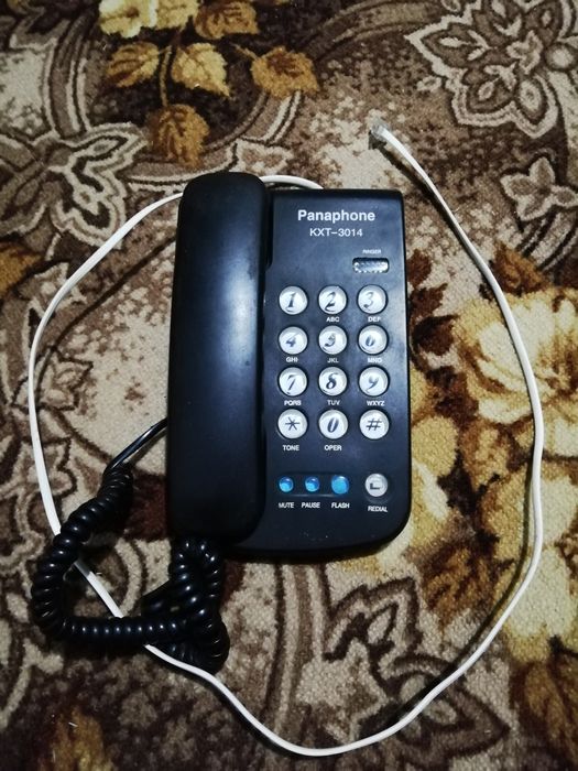 Продам стаціонарні телефони