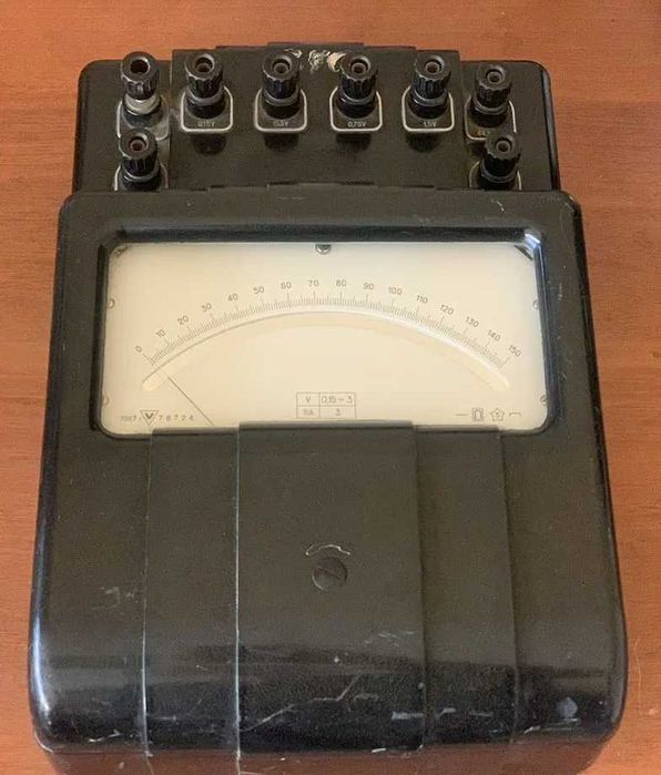 Милливольтметр 105