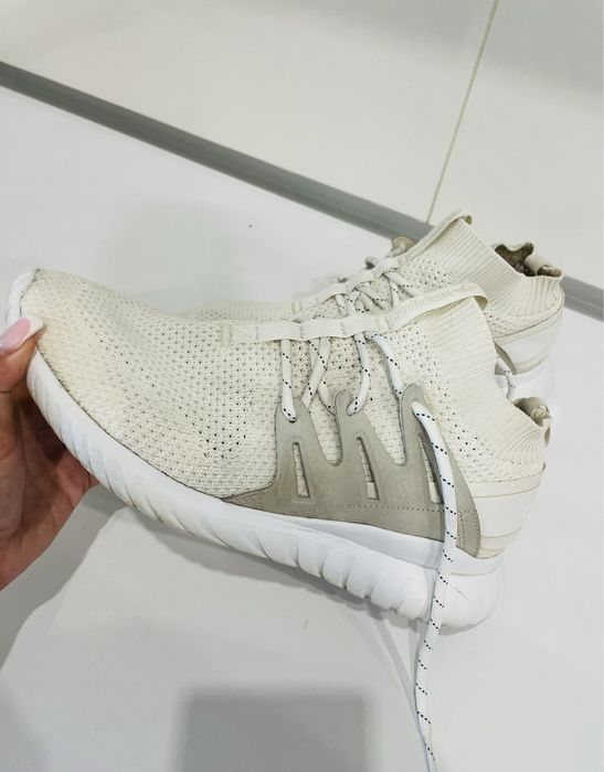 Продам кроссовки