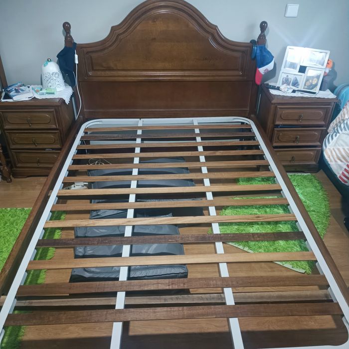 Quarto de casal em bom estado!!