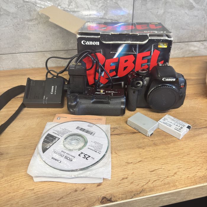 canon 650d - купить фототехнику, видеоаппаратуру - Цена на OLX.ua