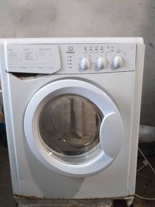 Indesit wil 102 по запчастинам!