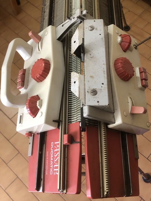 Máquina de Tricotar PASSAP DUOMATIC