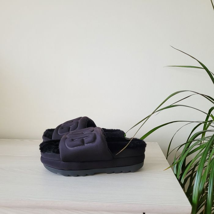 Шльопанці Оригінал Ugg рр.38