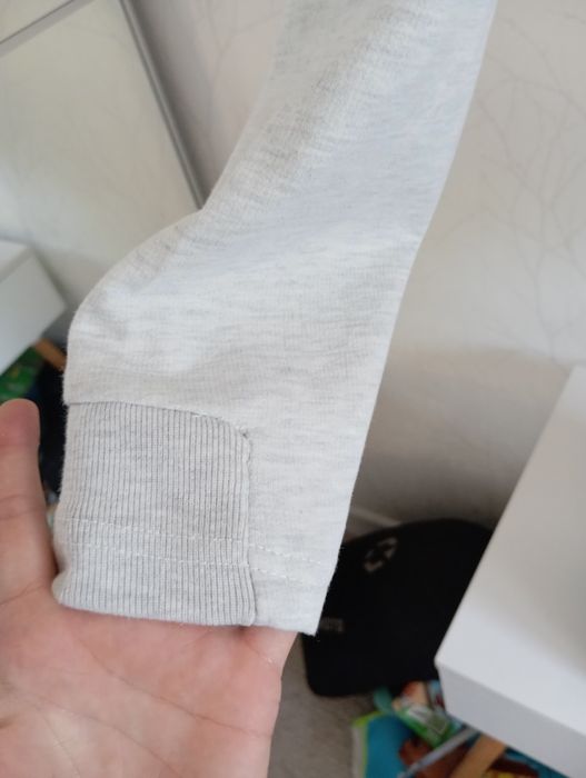 Przyjemna bluza z kieszenią