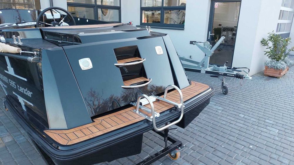 Fabrycznie nowa łódź Corsiva 595 Tender / 2026 / FV / AQUATOM-BOATS.PL