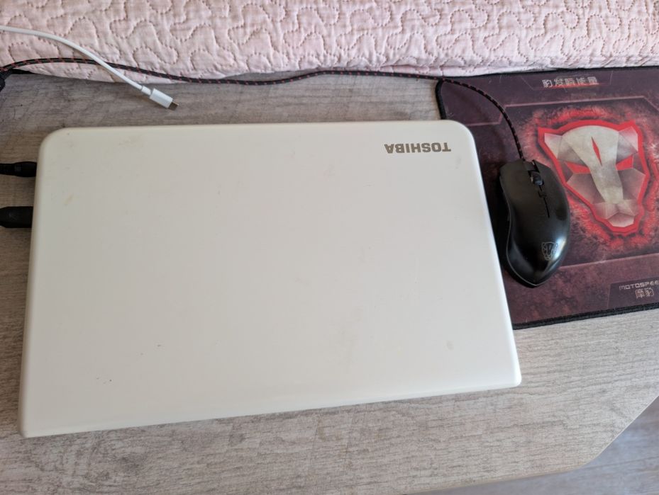 Portátil Toshiba Satellite L50