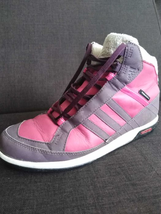 ADIDAS. Buty damskie.