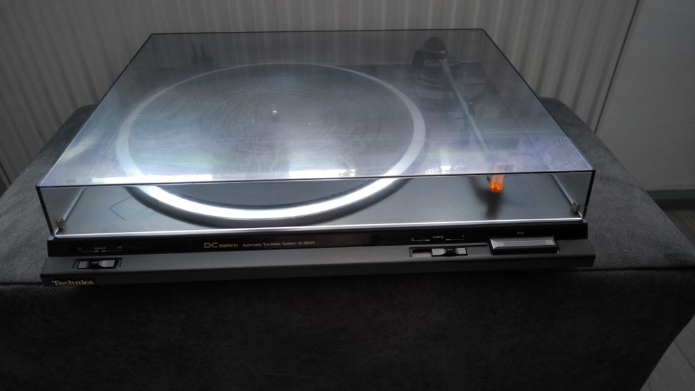 Gramofon  Technics SL-BD20