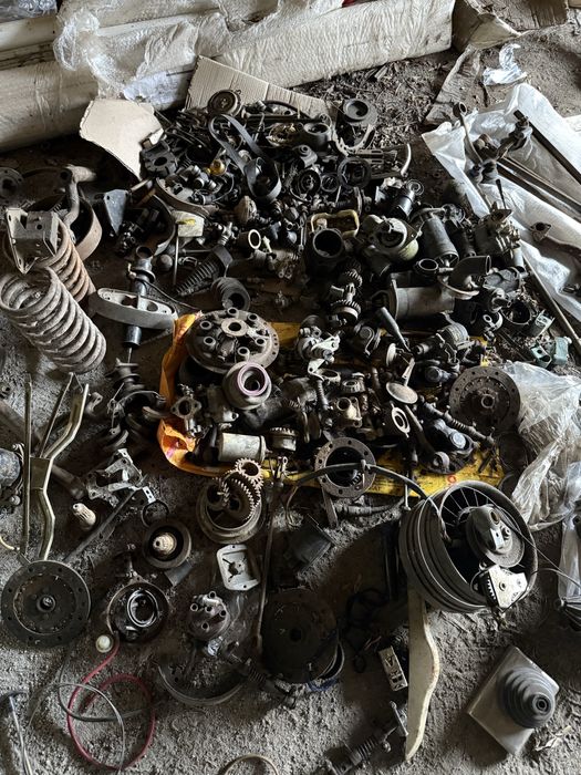 Продам запчастыны ЗАЗ 965 амортизаторы